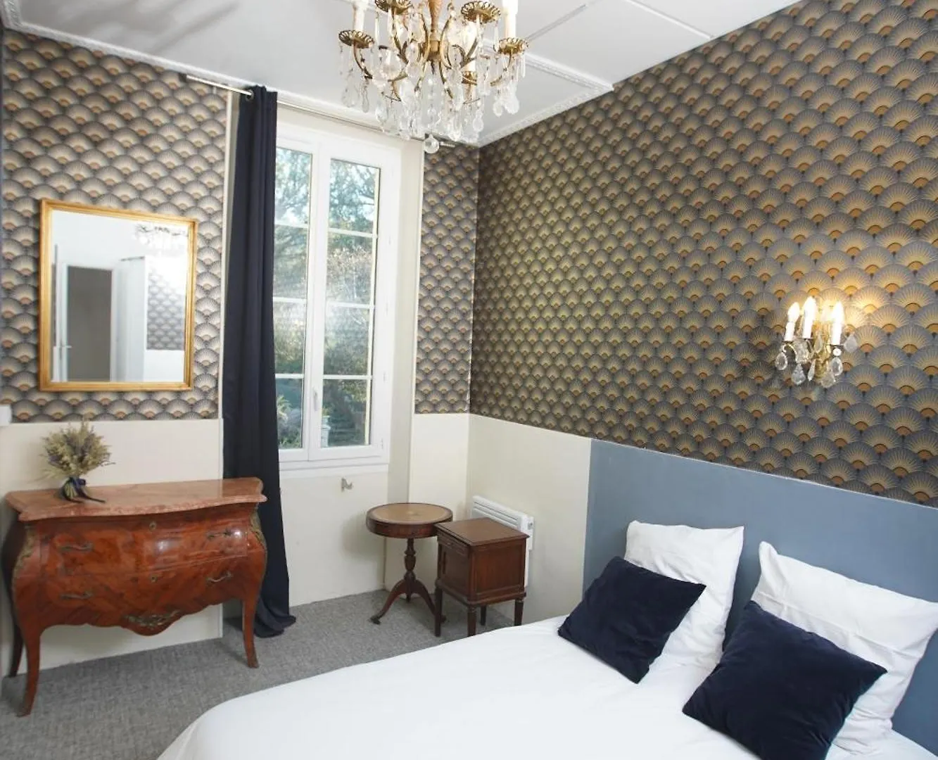 Chateau De Mont-Vert Saint-Zacharie 0*,  فرنسا
